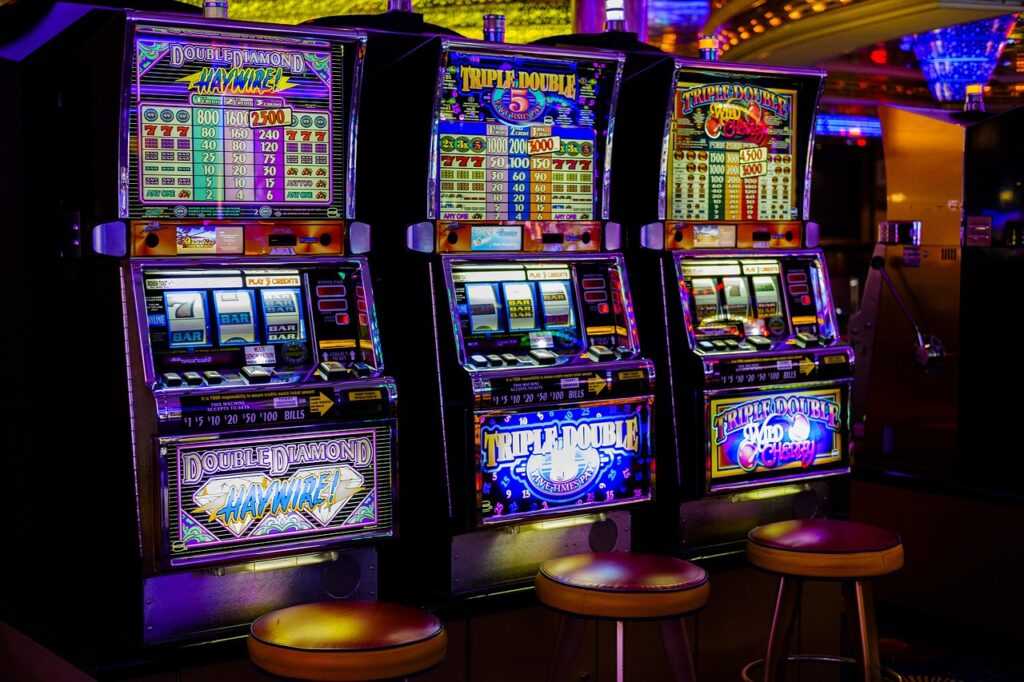 casino, game room, slot machines, vending machines, gambling, risk, jackpot, money, turnover, chance, casino, casino, casino, casino, casino